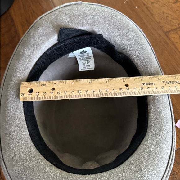 Spirit Skull Top Hat Gray - Picture 7 of 9